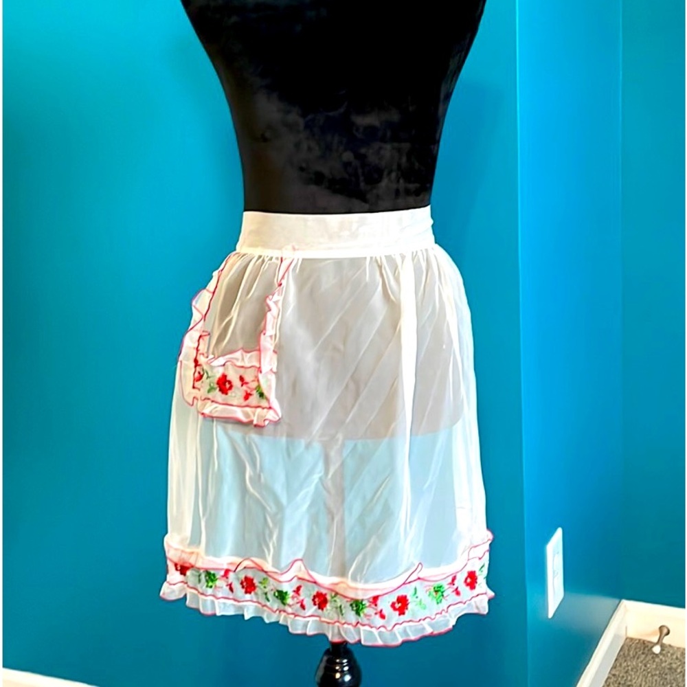 Vintage hostess apron circa 1960 handmade white green and red
